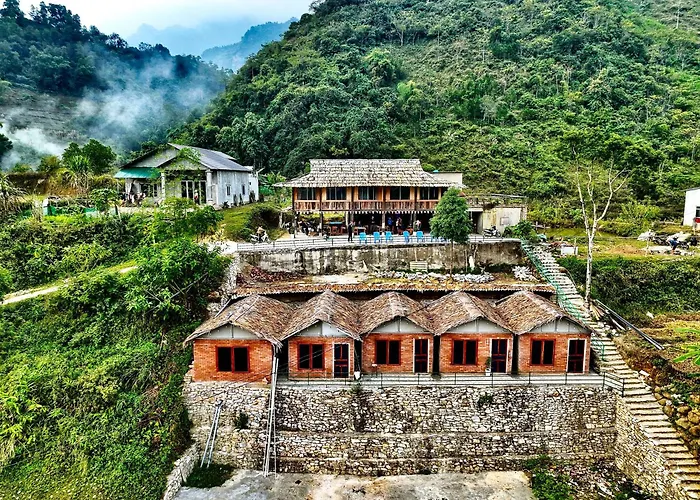 Du Gia Cozy Homestay & Tours