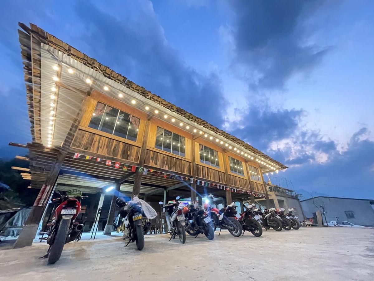 Homestay Du Gia Cozy & Tours